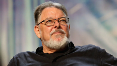 jonathan frakes net worth